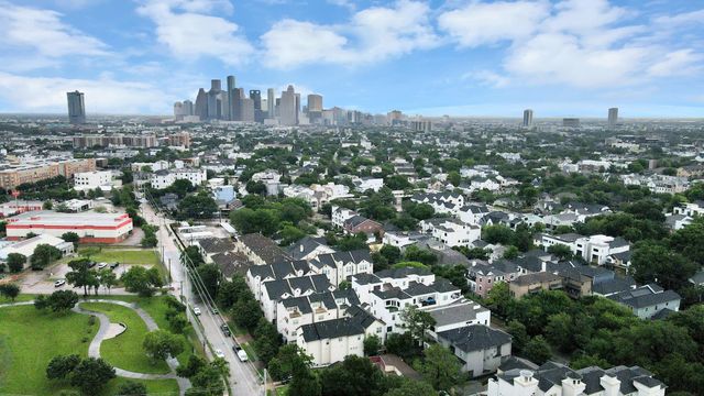 1608 Nevada Street C, Houston, TX 77006
