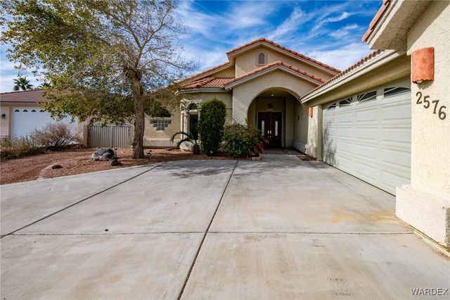 2576 Majestic Way, Bullhead City, AZ 86442