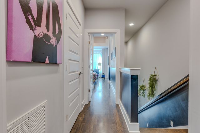 707 26th Ave N Apt 6, Nashville, TN 37208