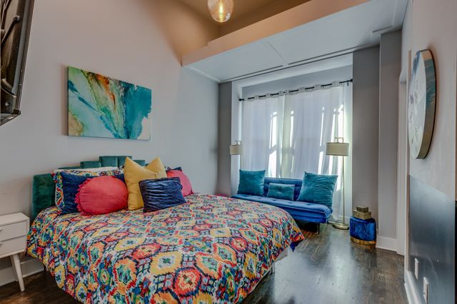 707 26th Ave N Apt 6, Nashville, TN 37208