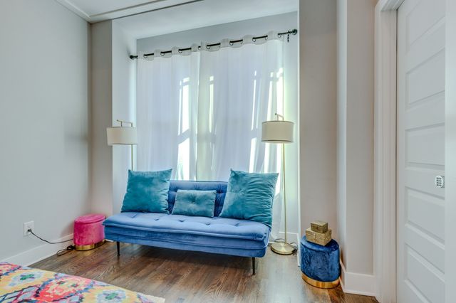 707 26th Ave N Apt 6, Nashville, TN 37208