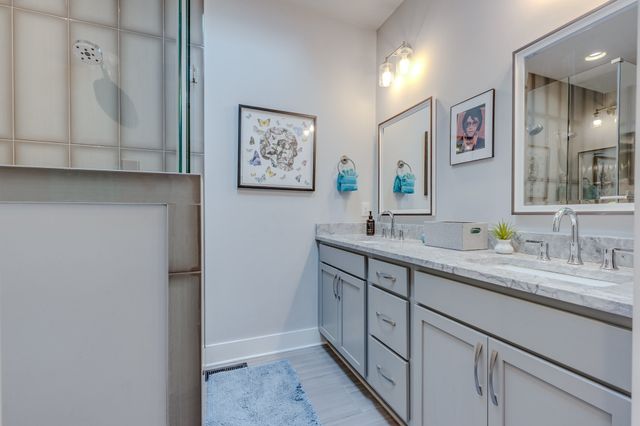 707 26th Ave N Apt 6, Nashville, TN 37208