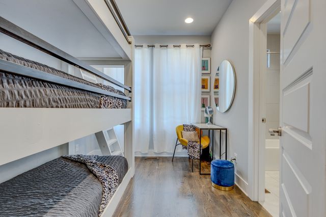 707 26th Ave N Apt 6, Nashville, TN 37208