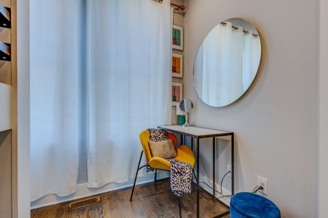 707 26th Ave N Apt 6, Nashville, TN 37208