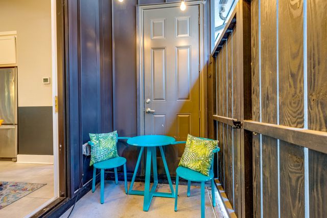 707 26th Ave N Apt 6, Nashville, TN 37208