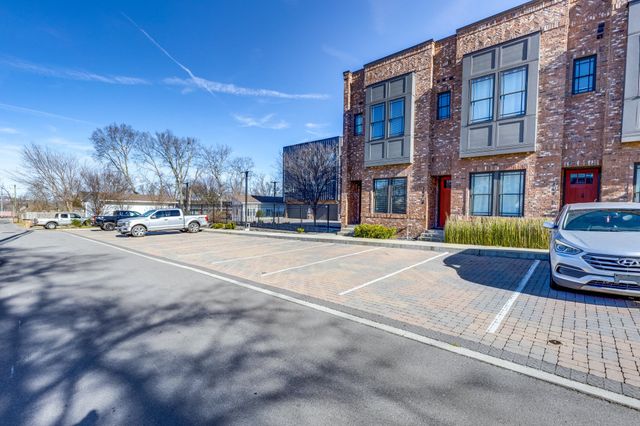707 26th Ave N Apt 6, Nashville, TN 37208