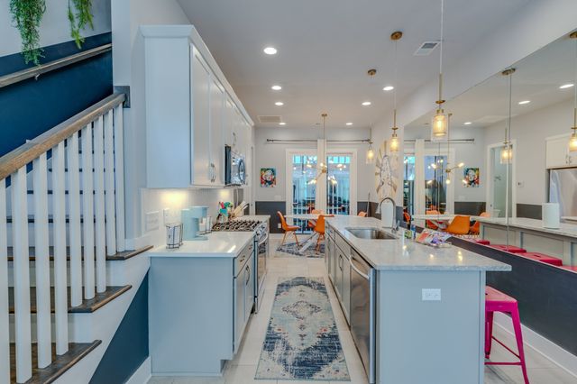 707 26th Ave N Apt 6, Nashville, TN 37208
