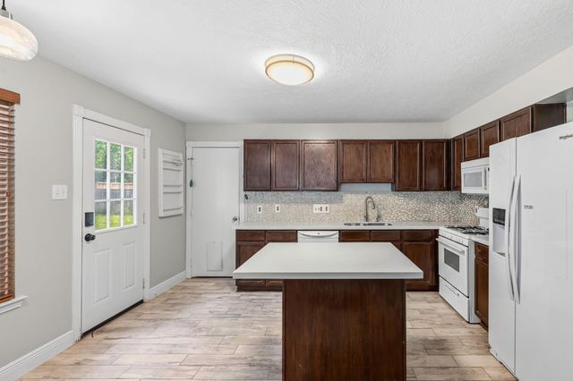 18147 Woodsdale Court, Porter, TX 77365