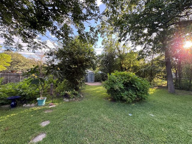2303 Remuda TRL, Austin, TX 78745