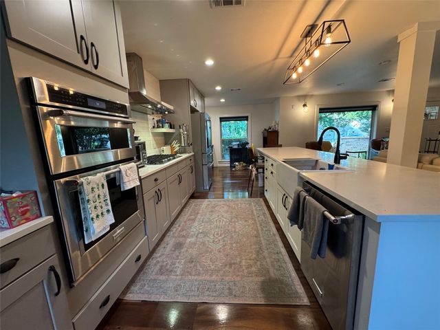 2303 Remuda TRL, Austin, TX 78745