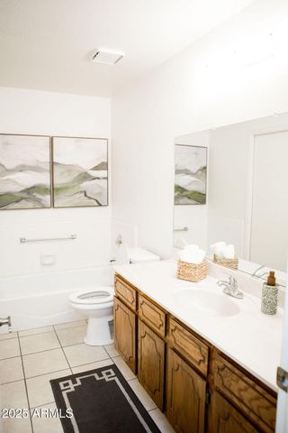 2064 S FARNSWORTH Drive 41, Mesa, AZ 85209