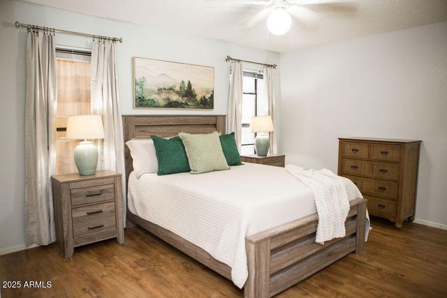 2064 S FARNSWORTH Drive 41, Mesa, AZ 85209