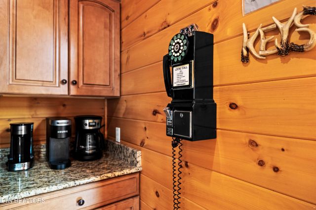 1845 Pinestand Ridge Way, Sevierville, TN 37862
