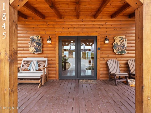 1845 Pinestand Ridge Way, Sevierville, TN 37862