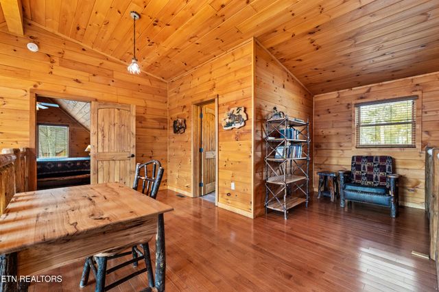 1845 Pinestand Ridge Way, Sevierville, TN 37862