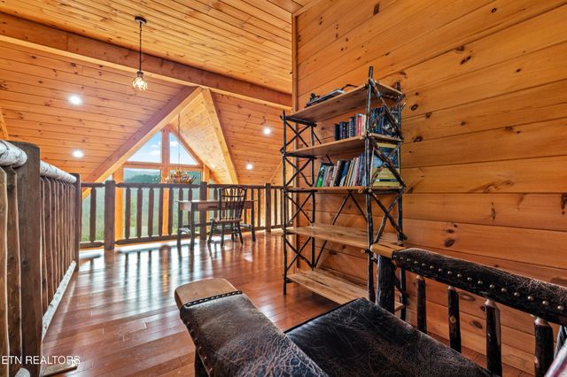 1845 Pinestand Ridge Way, Sevierville, TN 37862