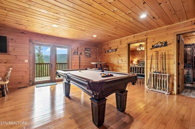 1845 Pinestand Ridge Way, Sevierville, TN 37862