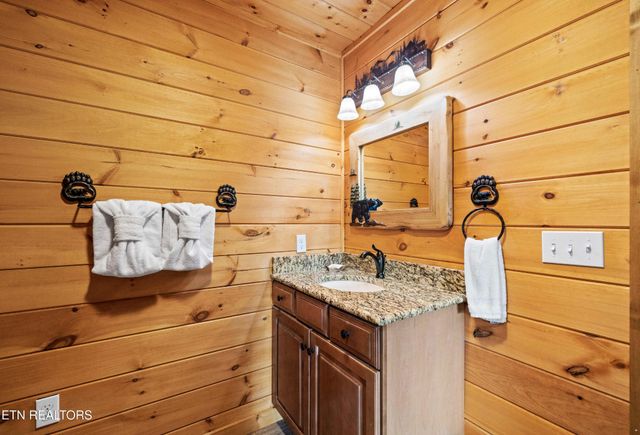 1845 Pinestand Ridge Way, Sevierville, TN 37862
