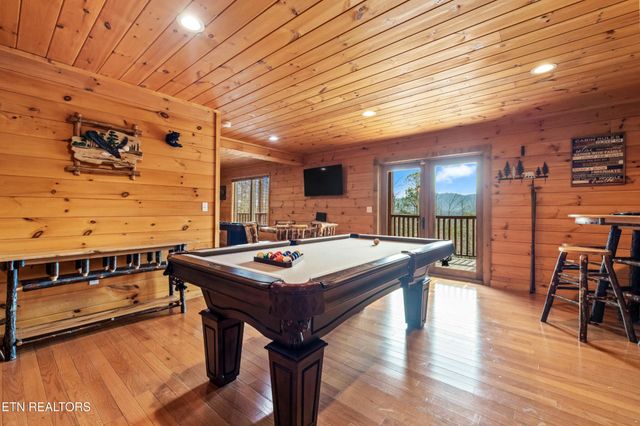 1845 Pinestand Ridge Way, Sevierville, TN 37862