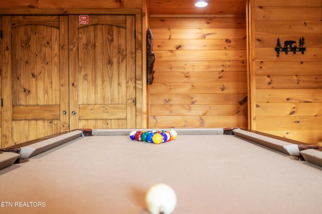 1845 Pinestand Ridge Way, Sevierville, TN 37862