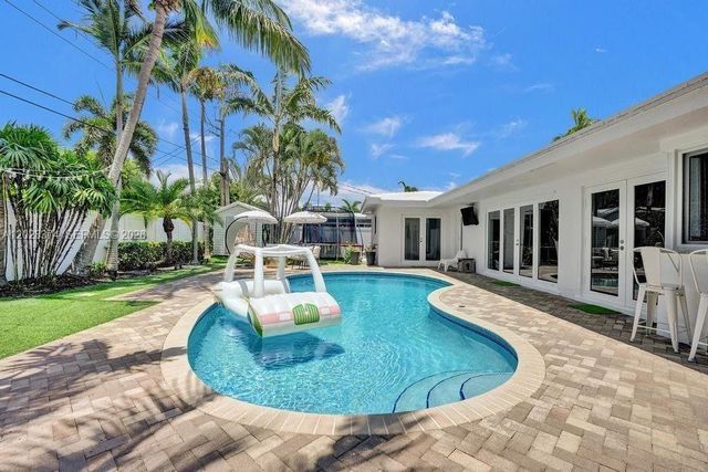 2080 NE 65th Street, Fort Lauderdale, FL 33308