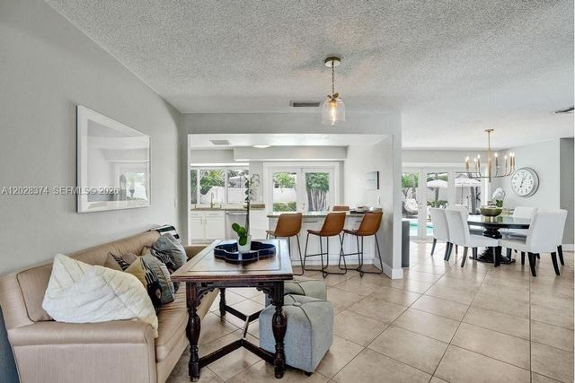 2080 NE 65th Street, Fort Lauderdale, FL 33308