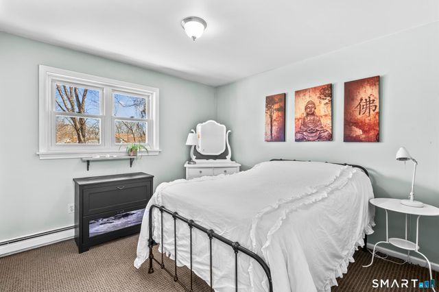 104 South Montowese Street, Branford, CT 06405