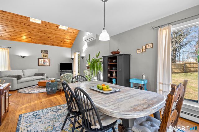 104 South Montowese Street, Branford, CT 06405