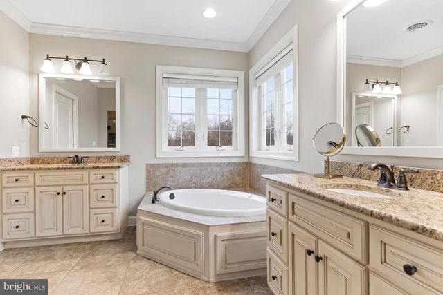 6 ANTIETAM CT, Mechanicsburg, PA 17050
