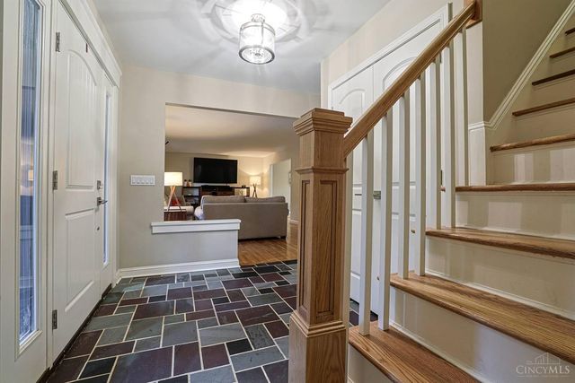 8732 Hollyhock Drive, Springfield Twp., OH 45231