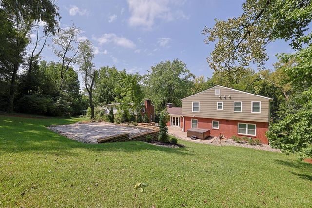 8732 Hollyhock Drive, Springfield Twp., OH 45231