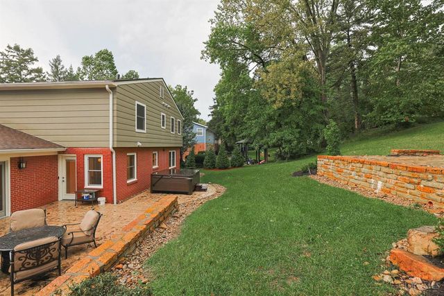 8732 Hollyhock Drive, Springfield Twp., OH 45231