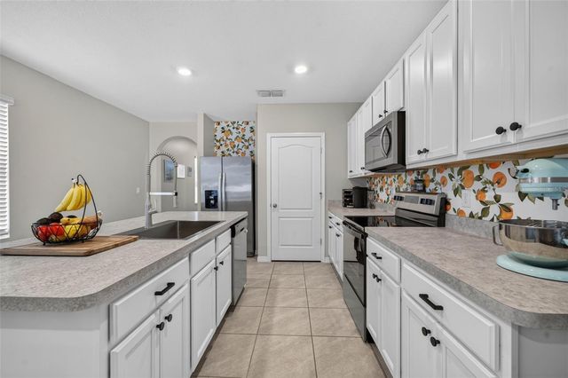 2291 DELHI PLACE, Sanford, FL 32771