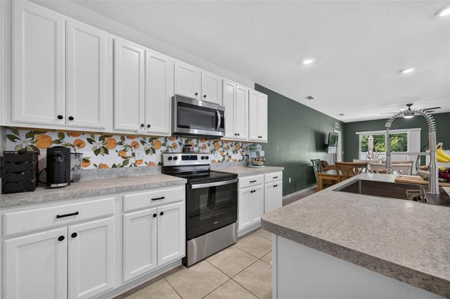 2291 DELHI PLACE, Sanford, FL 32771