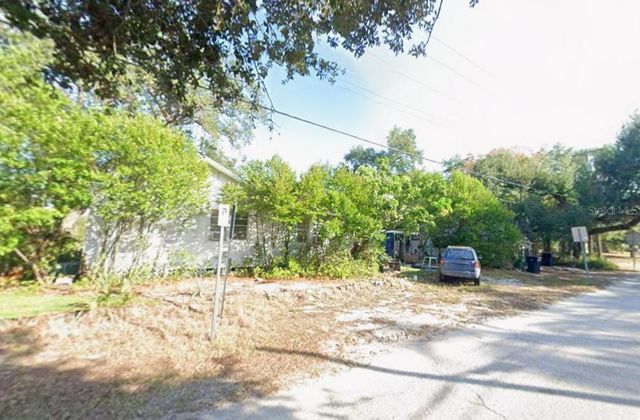 114 S BUNGALOW PARK AVENUE, Tampa, FL 33609