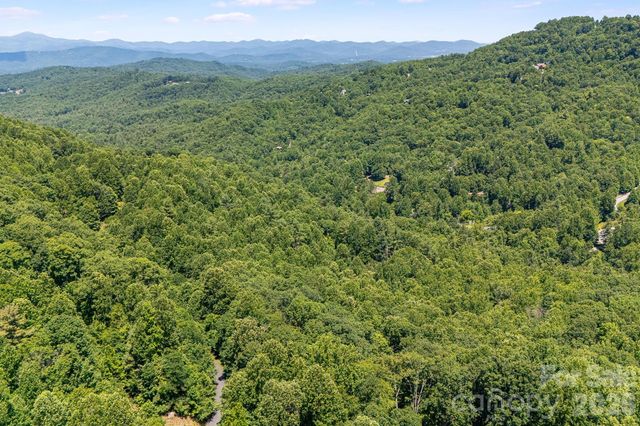 TBD Solomon Circle 16 & 17, Hendersonville, NC 28739
