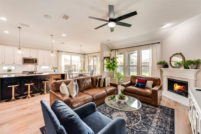 11701 Parade Drive, Frisco, TX 75036