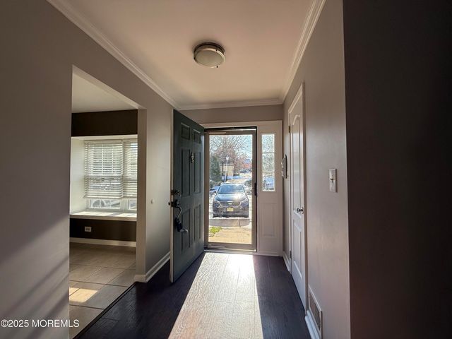 52 Aberdare Court 4, Freehold, NJ 07728