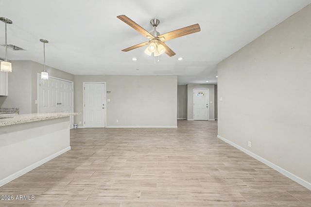 950 E LILAC Drive, Tempe, AZ 85288