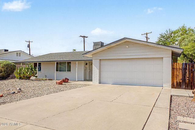 950 E LILAC Drive, Tempe, AZ 85288