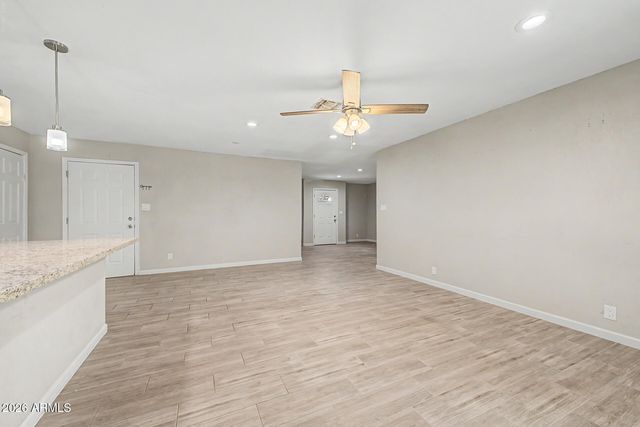 950 E LILAC Drive, Tempe, AZ 85288
