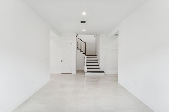 6782 SE Lost Pine Drive 27, Stuart, FL 34997