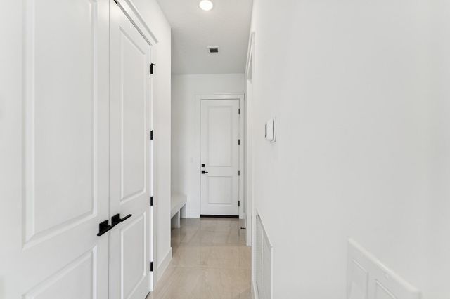 6782 SE Lost Pine Drive 27, Stuart, FL 34997