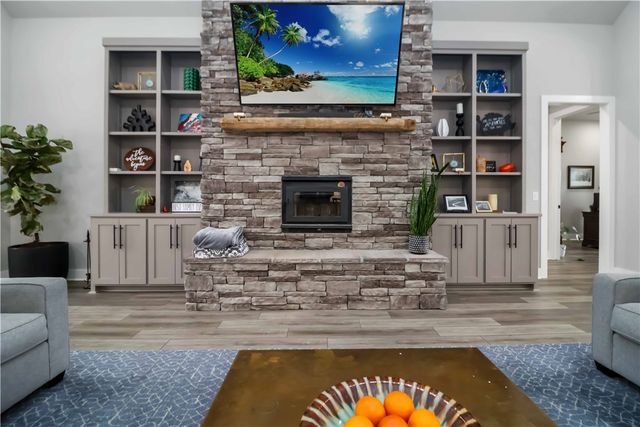 15626 Black Oak Quarry Road, Fayetteville, AR 72701