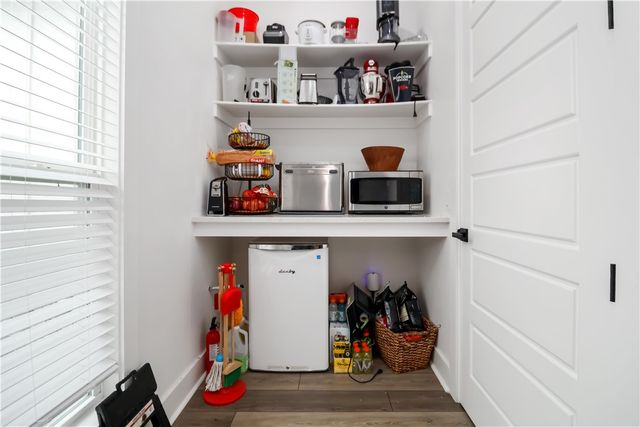 15626 Black Oak Quarry Road, Fayetteville, AR 72701