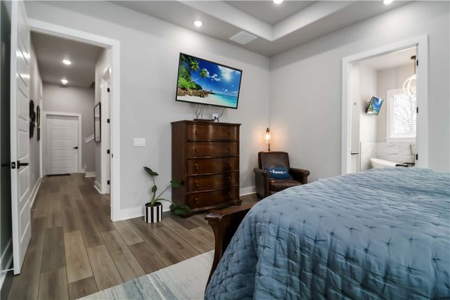 15626 Black Oak Quarry Road, Fayetteville, AR 72701