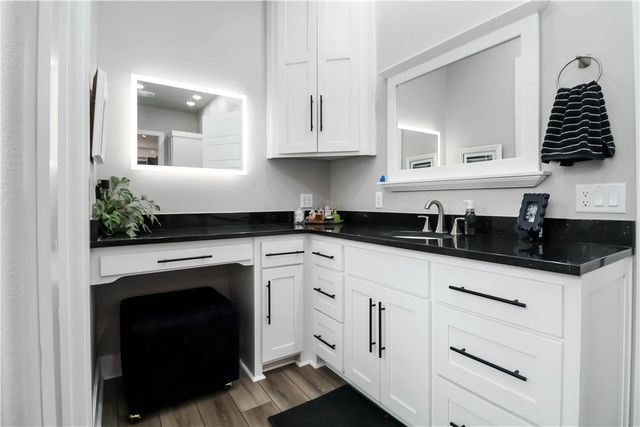 15626 Black Oak Quarry Road, Fayetteville, AR 72701