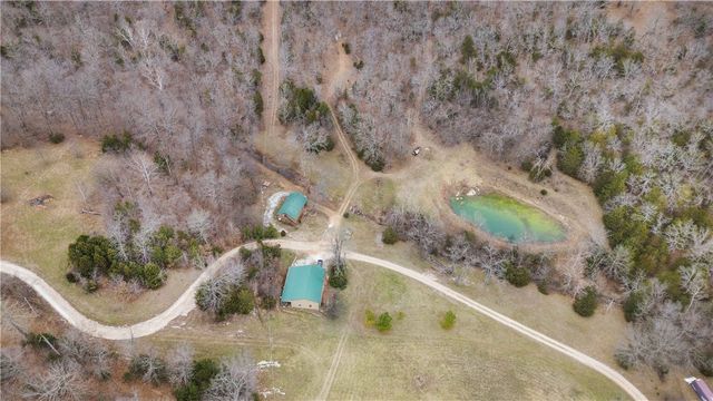 15626 Black Oak Quarry Road, Fayetteville, AR 72701