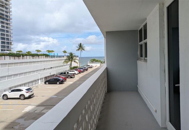 4250 Galt Ocean Drive 2E, Fort Lauderdale, FL 33308