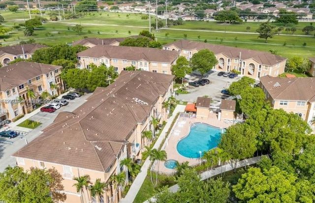 7050 NW 177th Street 108-11, Hialeah, FL 33015